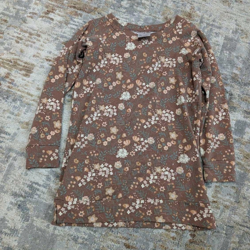 Size 4/5 Jax & Lennon Sweater